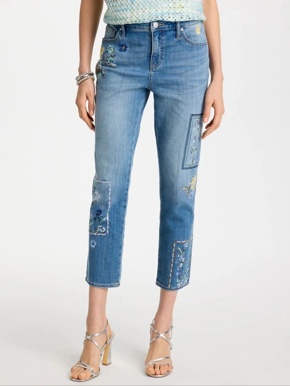 NWT Chico's So Slimming Girlfriend Slim Leg Crop